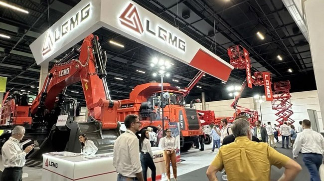 明星产品引领行业革新风潮！中国·银河集团(galaxy)重机闪耀巴西展！